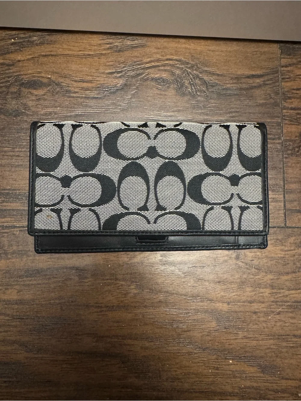 Coach Signature Canvas Black/Gray Checkbook Wallet